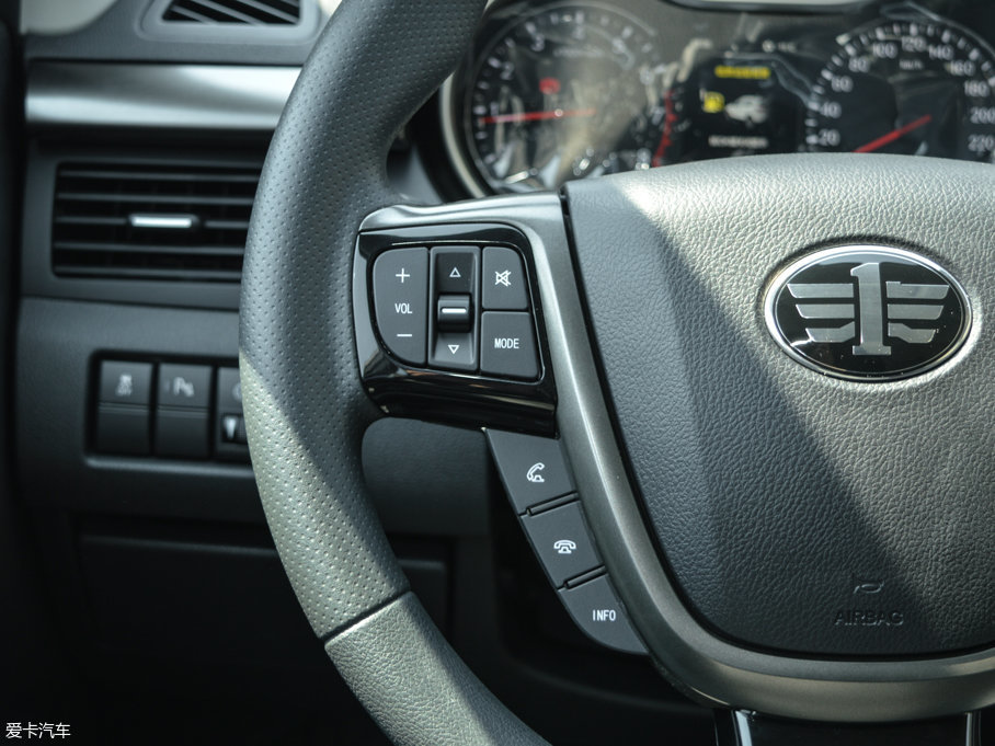 2017vX80 2.0L քӺA