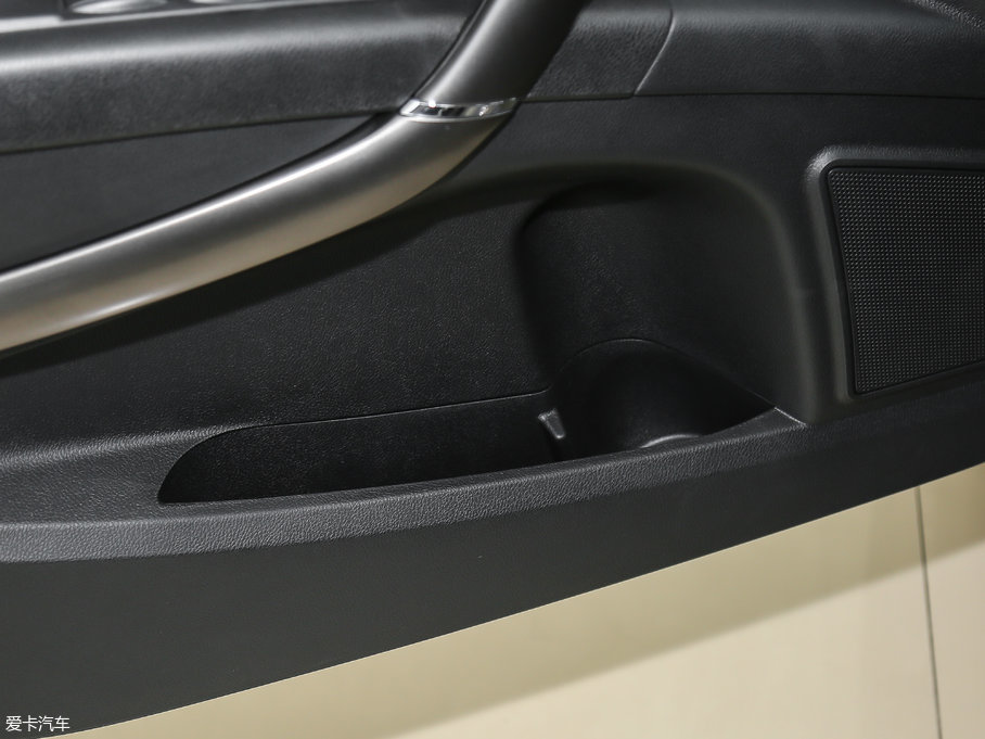 2017vX80 1.8T ԄӺA