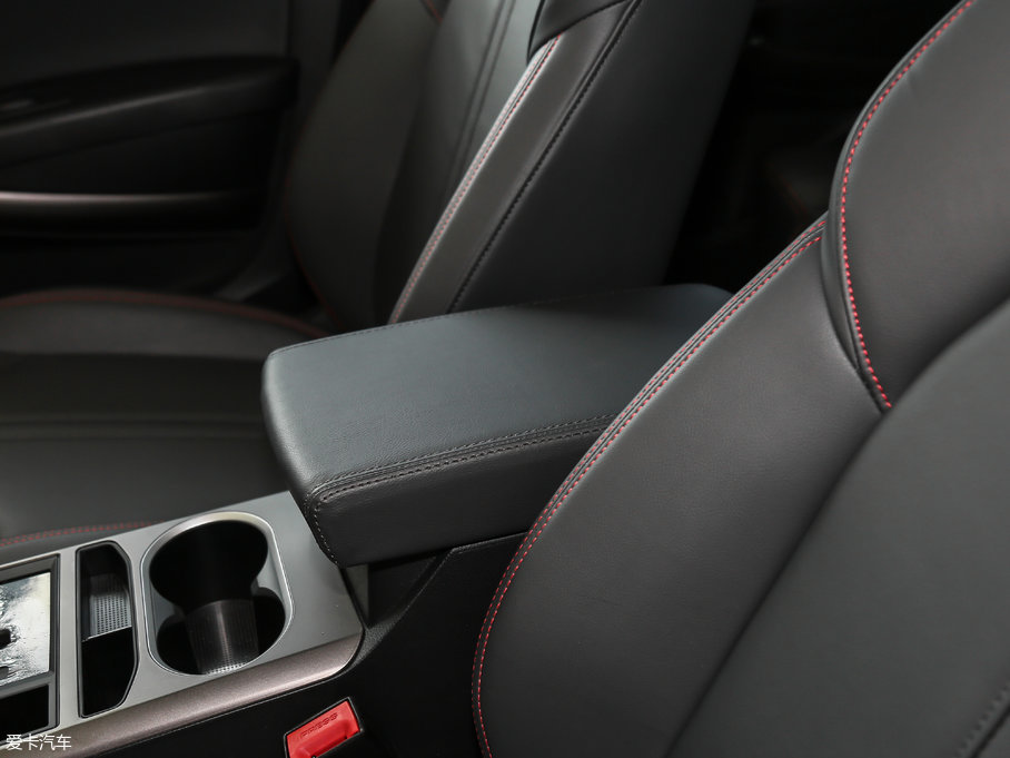 2017vX80 1.8T Ԅ(dng)A