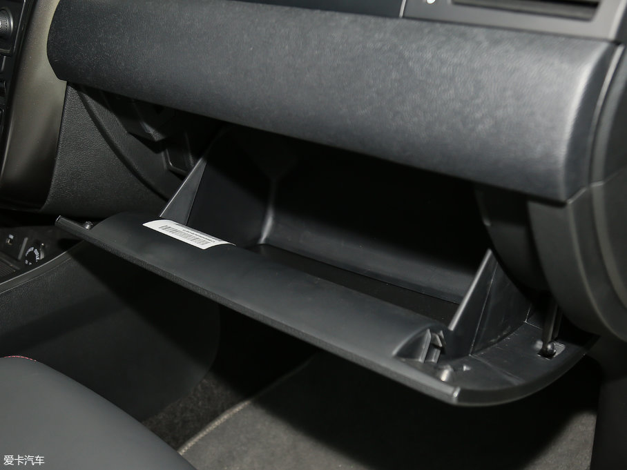 2017vX80 1.8T ԄӺA