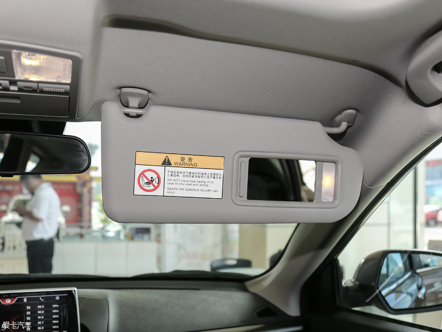 2017vX80 1.8T ԄӺA