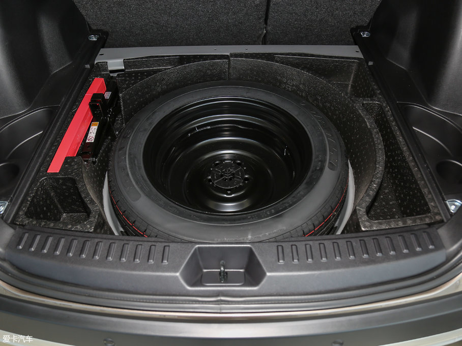 2017vX80 1.8T ԄӺA