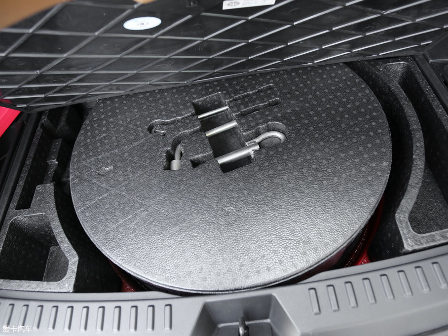 2017vX80 2.0L Ԅ20o