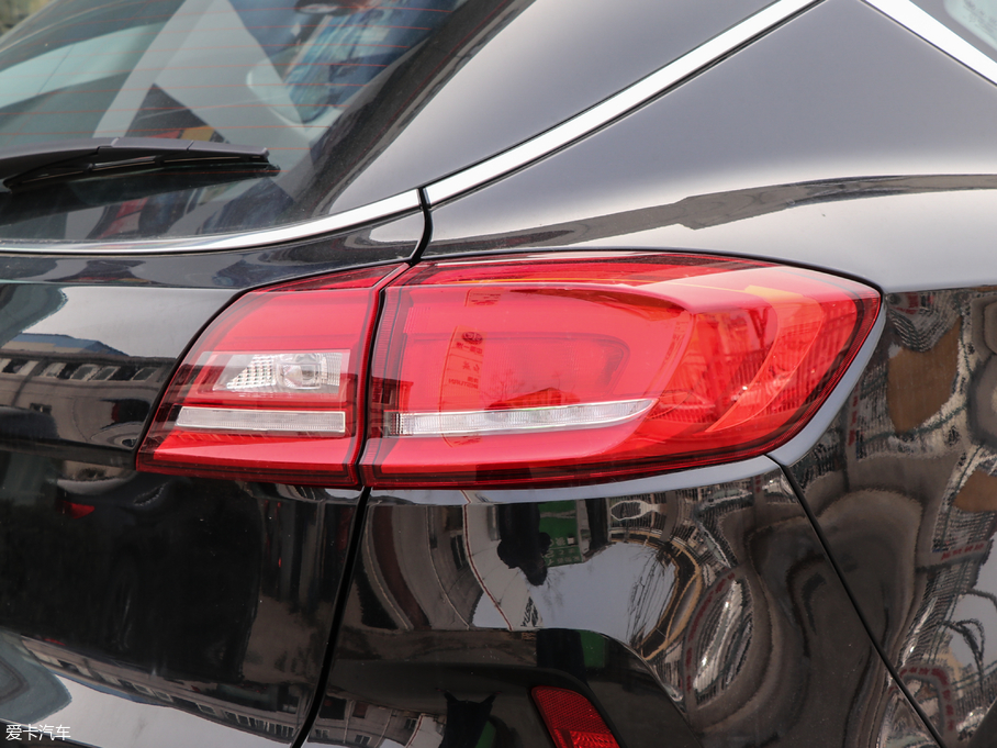 2017��vX80 2.0L �քӺ��A��