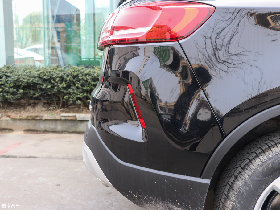 2017��vX80 2.0L �քӺ��A��