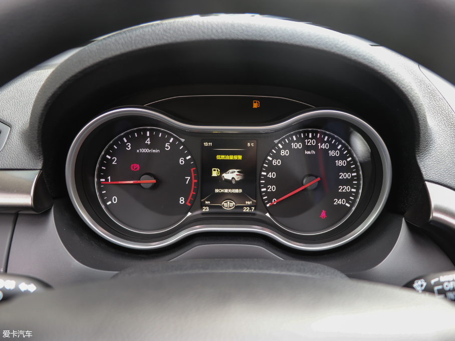 2017��vX80 2.0L �քӺ��A��