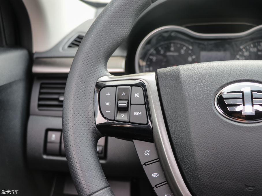 2017vX80 2.0L քӺA