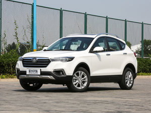 2017款1.8T 自动豪华型 左前45度