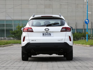 2017款1.8T 自动运动型 正后	