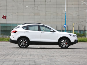 2017款1.8T 自动运动型 整体外观