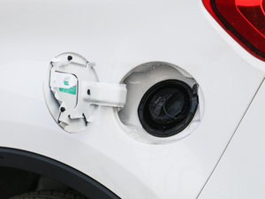 2017款2.0L 自动技术型 油箱盖