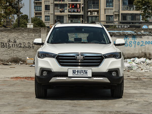 2017款2.0L 手动豪华型 正前