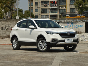 2017款2.0L 手动豪华型 整体外观