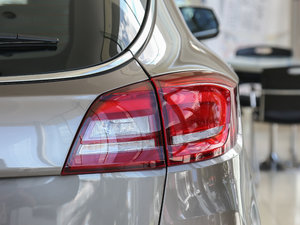 20171.8T Ԅ(dng)A β