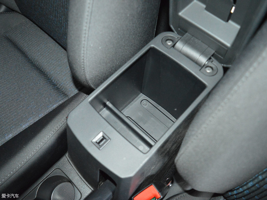 2017vB30 1.6L ԄӺA