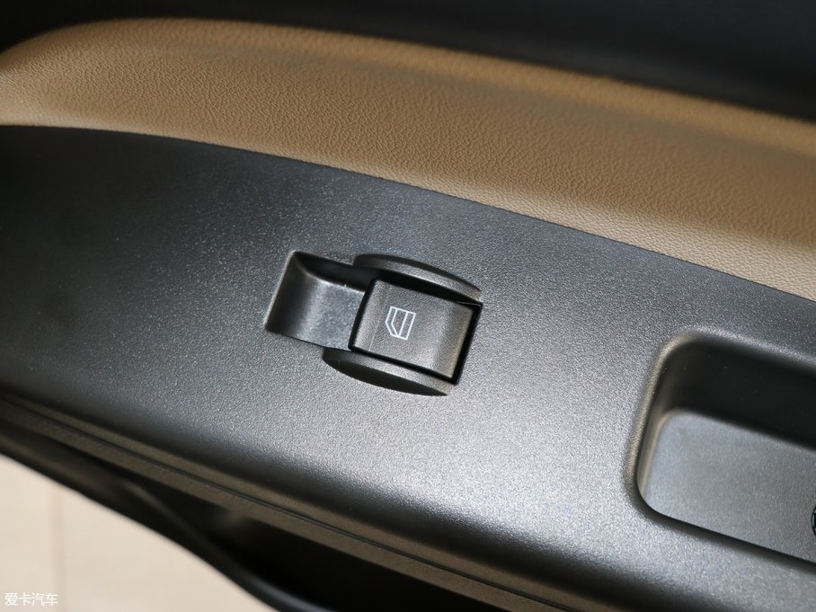 2017vB30 1.6L քӺA