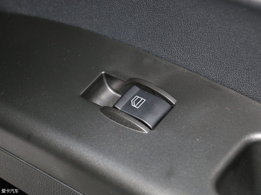 2017vB30 1.6L ք(dng)