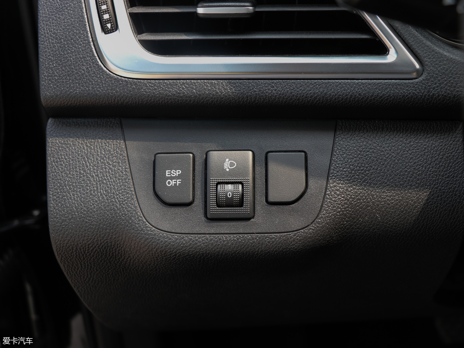 2017vB30 1.6L Ԅ(dng)