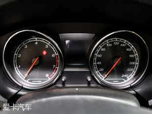 奔騰2017款奔騰B30