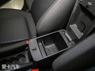 奔騰2017款奔騰B30