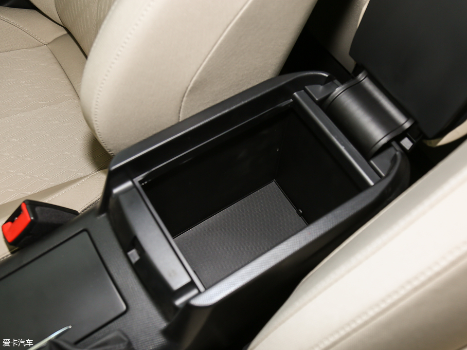 2018vB70 2.0L քӻ