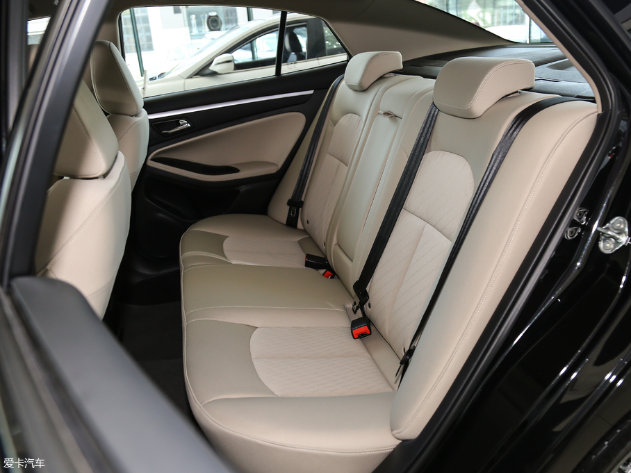 2018vB70 2.0L քӻ