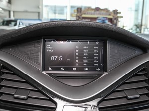 2018款2.0L 自动互联智享型 中控区
