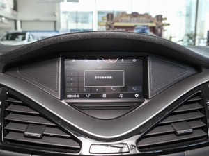 2018款2.0L 自动互联智享型 中控区