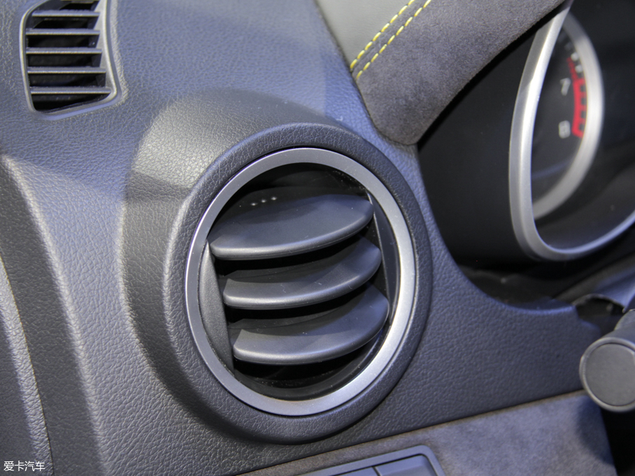 2018vX40 1.6L Ԅӻ(lin)ǿ