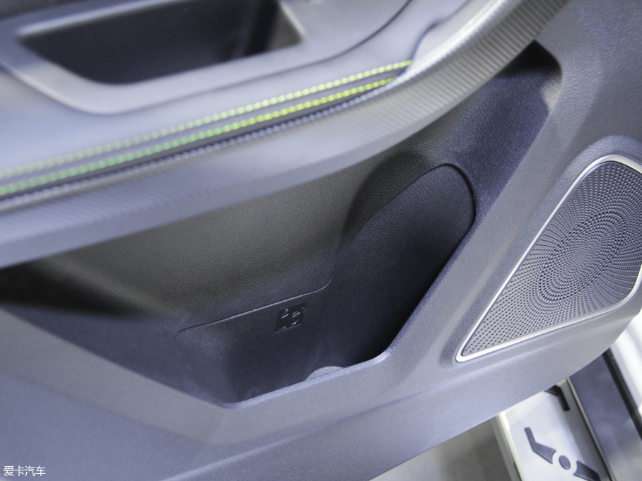 2018vX40 1.6L Ԅ(dng)(lin)ǿ