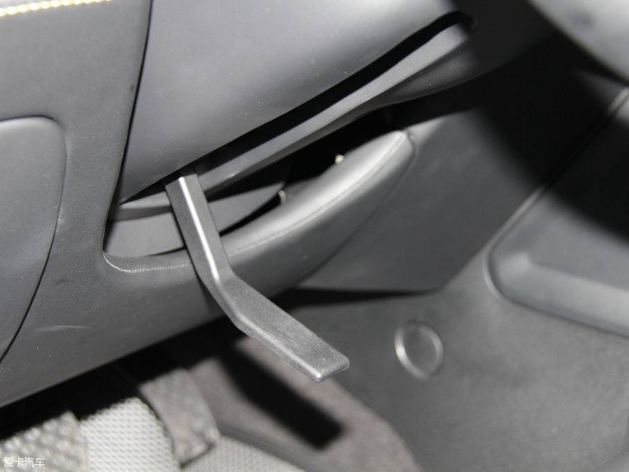 2018vX40 1.6L Ԅ(dng)(lin)ǿ