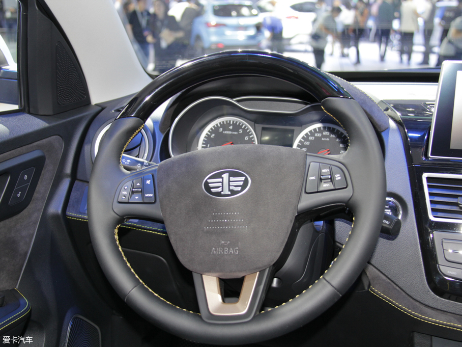 2018vX40 1.6L Ԅ(dng)(lin)ǿ