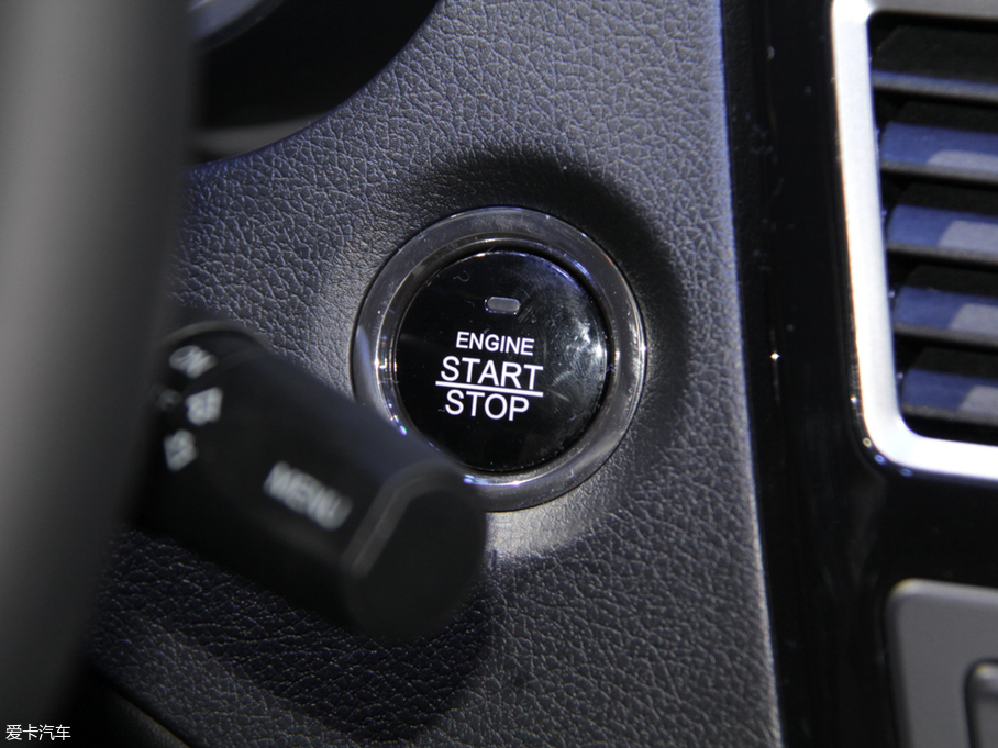 2018vX40 1.6L Ԅ(dng)(lin)ǿ