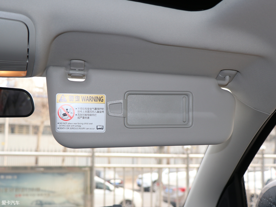 2018vX40 Wt 1.6L ԄӺA