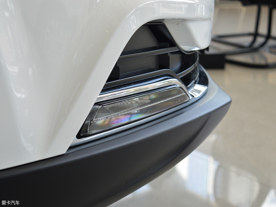 2018vX40 1.6L Ԅӻ(lin)ǿ