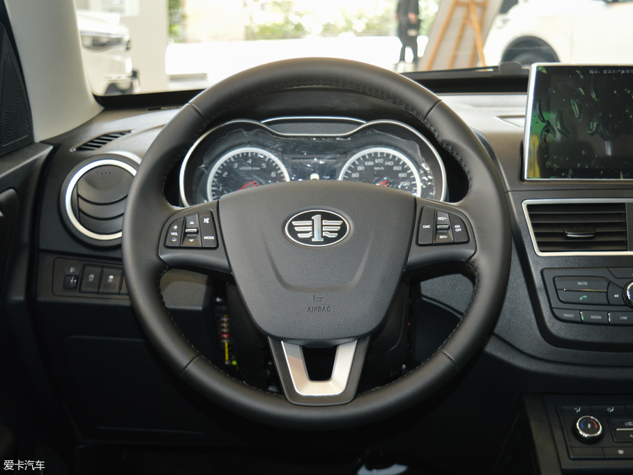 2018vX40 1.6L Ԅӻǿ