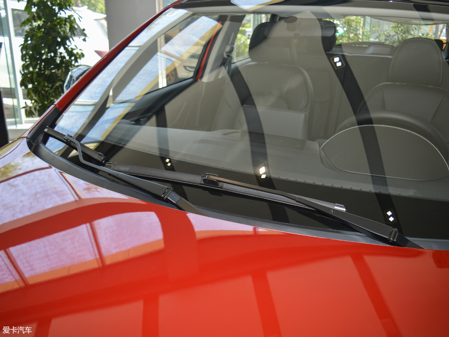 2018vX40 Wt 1.6L քӺA