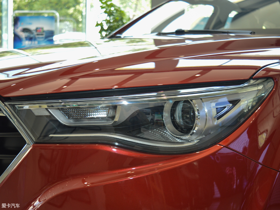 2018vX40 Wt 1.6L քӺA