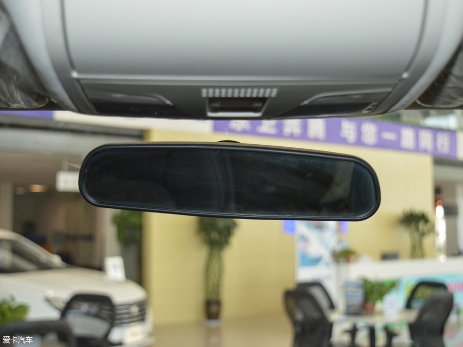 2018vX40 Wt 1.6L քӺA