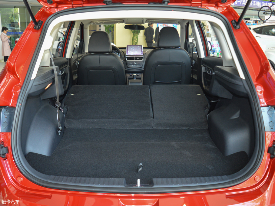 2018vX40 W(wng)t 1.6L քӺA