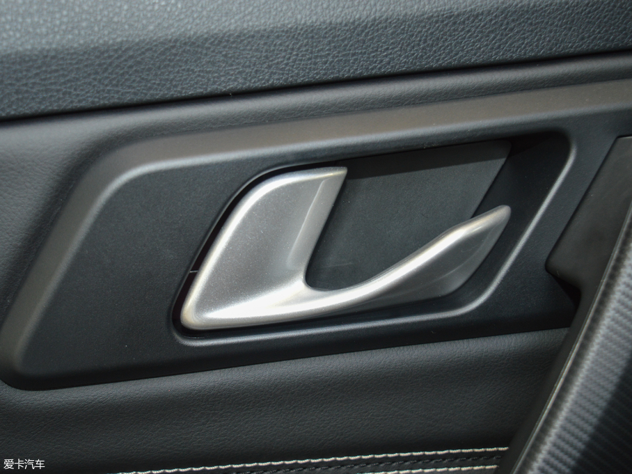 2018vX40 Wt 1.6L քӺA