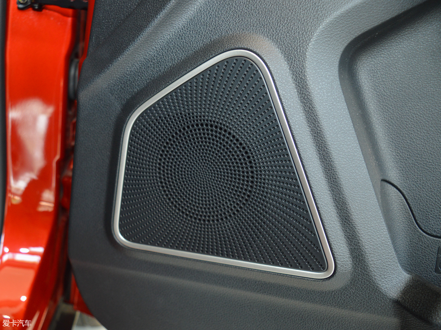 2018vX40 Wt 1.6L քӺA