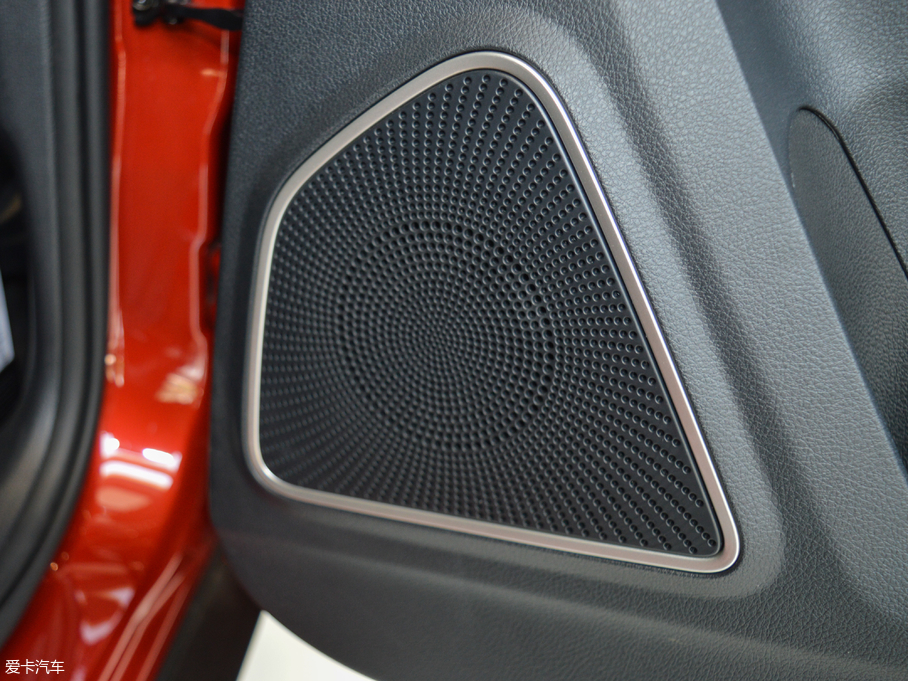 2018vX40 Wt 1.6L քӺA