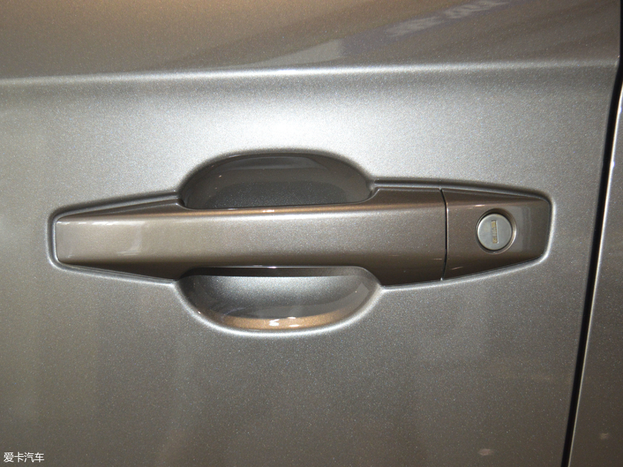 2018vX40 W(wng)t 1.6L քm