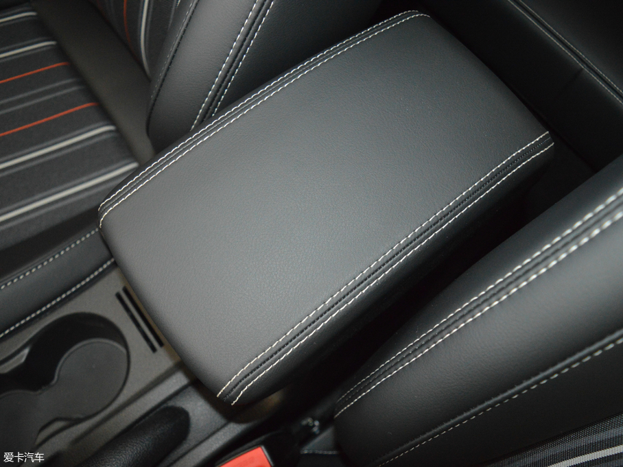 2018vX40 W(wng)t 1.6L ք(dng)m