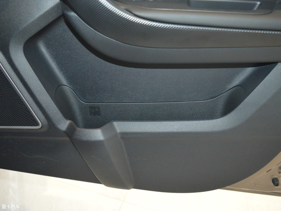 2018vX40 Wt 1.6L քm