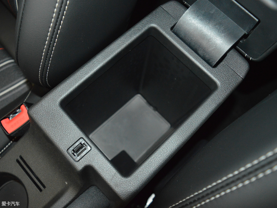 2018vX40 W(wng)t 1.6L ք(dng)m