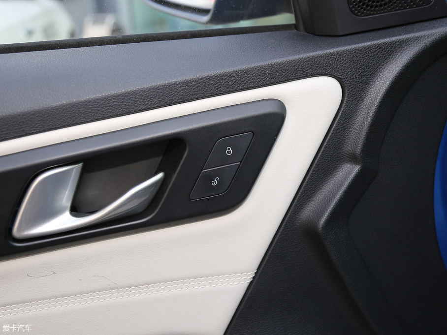 2018vX40 1.6L Ԅӻ