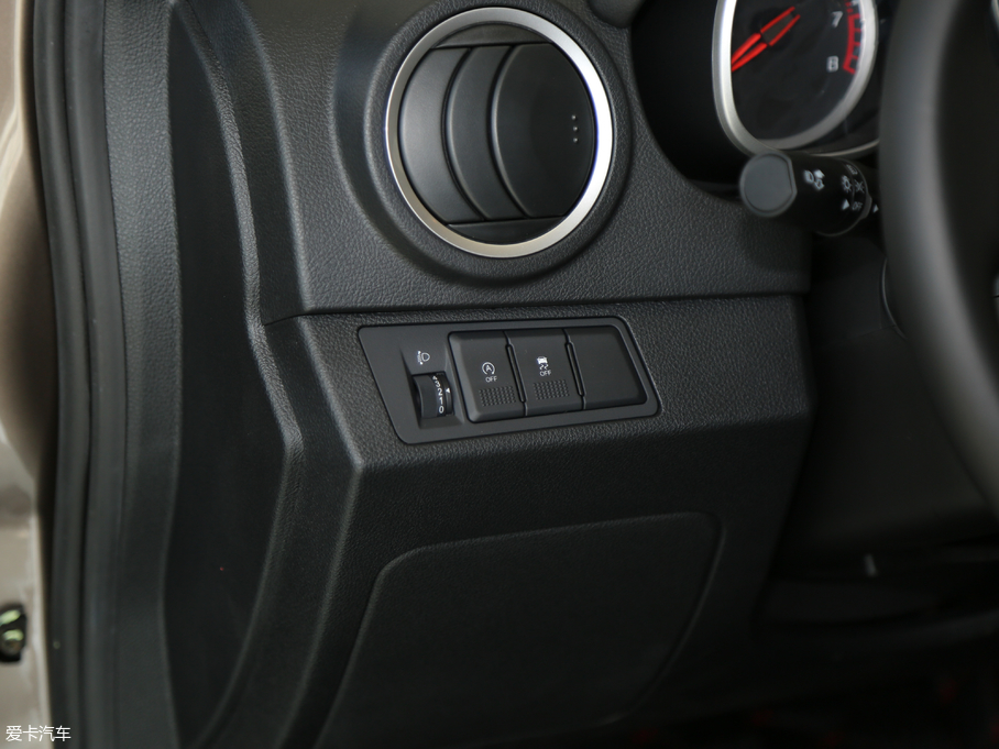 2018vX40 1.6L Ԅӻ