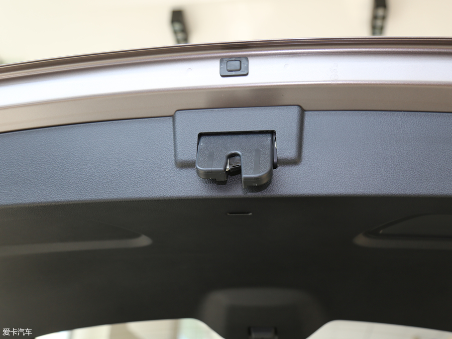 2018��vX40 1.6L �Ԅӻ�������